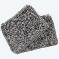 Serviette microfibre pour essuyer le chien lors de la toilette